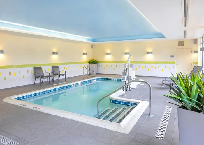 Fairfield Inn & Suites Springfield Northampton/Amherst