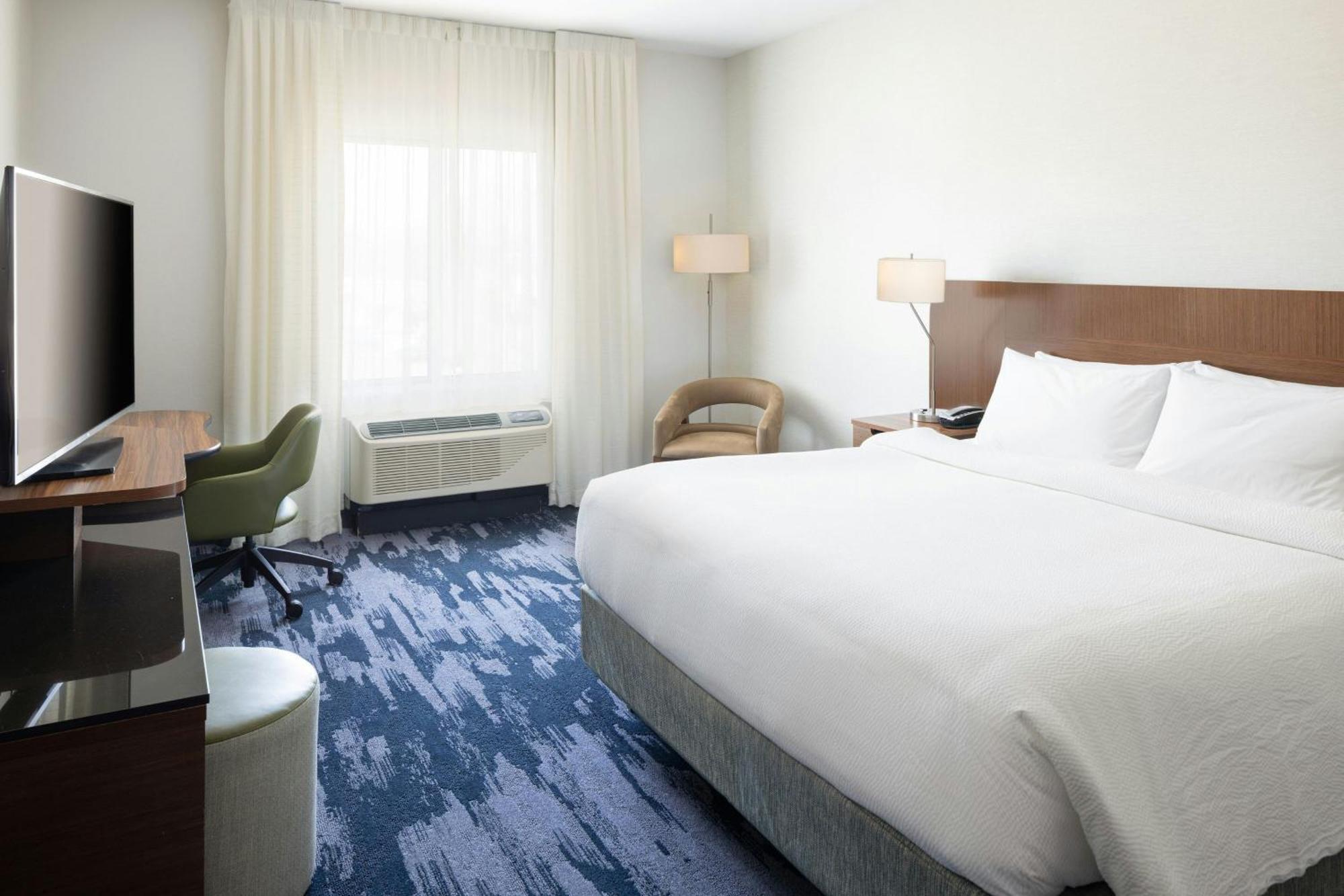 Hotel Fairfield & By Marriott Springfield Northampton/amherst